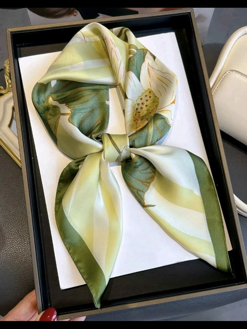 Silk Floral Print Neck Scarf - Green